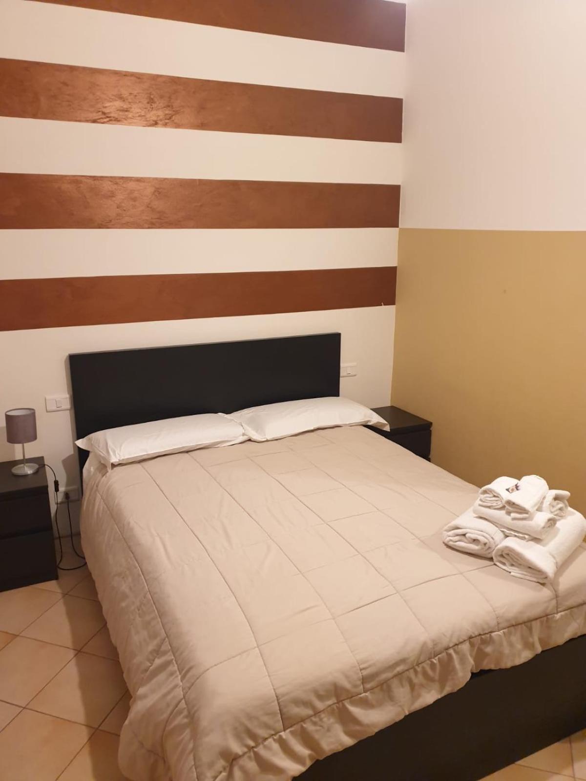 Salotto "900Strati" Hotel แบร์กาโม ภายนอก รูปภาพ