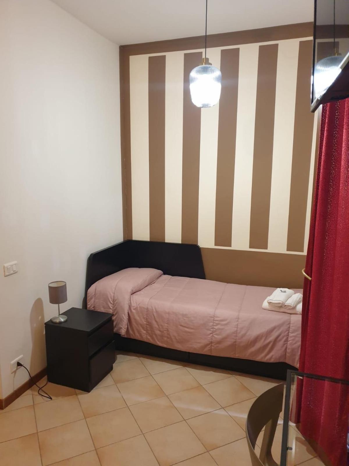 Salotto "900Strati" Hotel แบร์กาโม ภายนอก รูปภาพ
